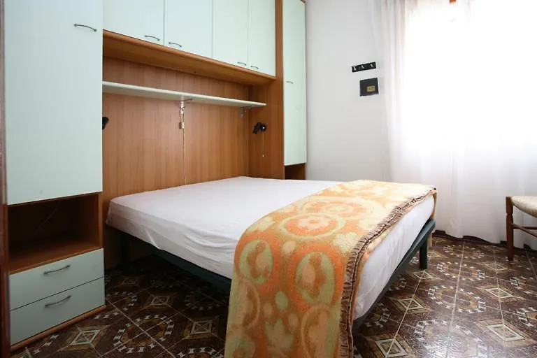 Villa Roswal Rosolina Mare Apartment