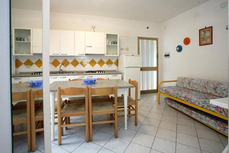Villa Roswal Rosolina Mare Italy